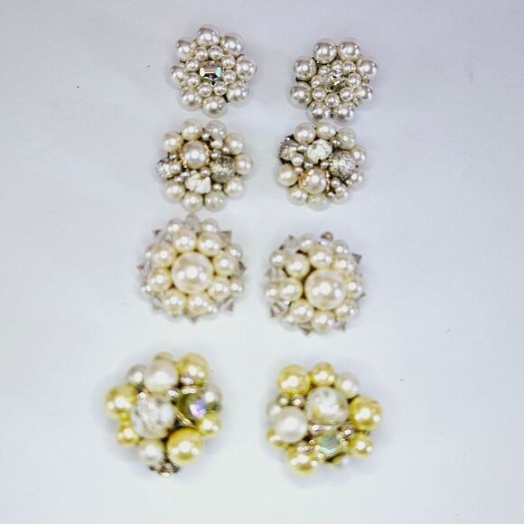 Lot Of Four Sets of Vintage Hand Beaded Japan Round Clip On Faux Pearl Earrings - Picture 3 of 16